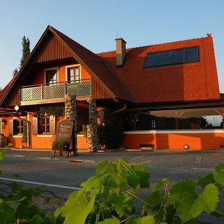 Wohlmuth-Lueckl Hotel Kitzeck im Sausal Bagian luar foto