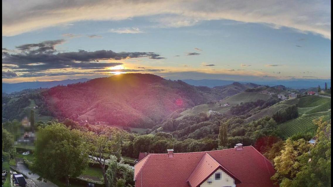 Wohlmuth-Lueckl Hotel Kitzeck im Sausal Bagian luar foto