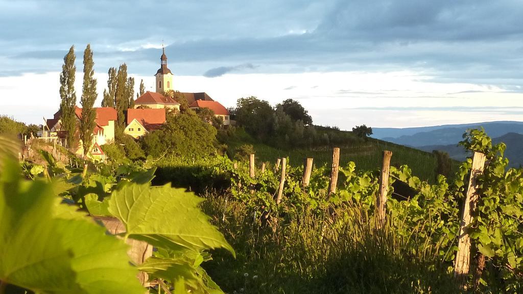 Wohlmuth-Lueckl Hotel Kitzeck im Sausal Bagian luar foto