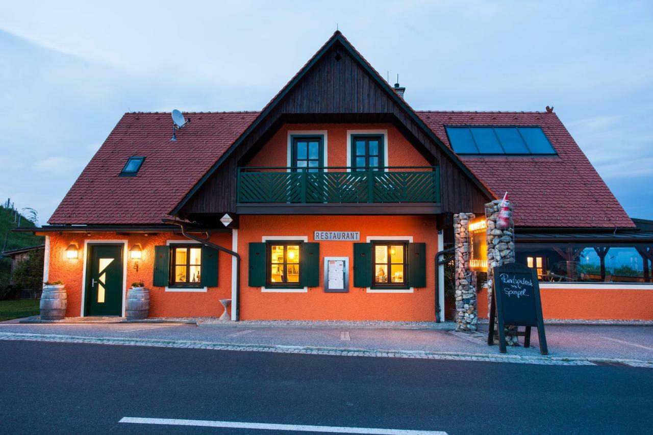 Wohlmuth-Lueckl Hotel Kitzeck im Sausal Bagian luar foto